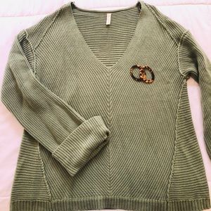 Oversized Olive Green Sweater 💚